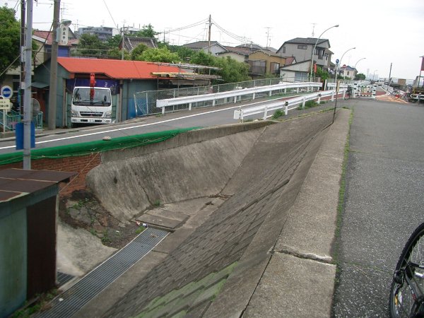 多摩川【羽田赤煉瓦堤防】(大師橋以東)