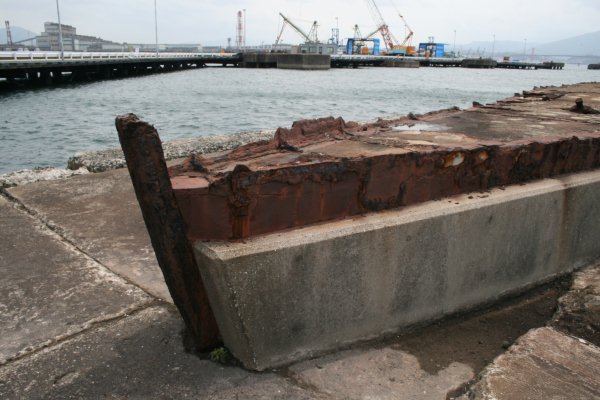 響灘沈艦護岸(軍艦防波堤)【柳(初代)】