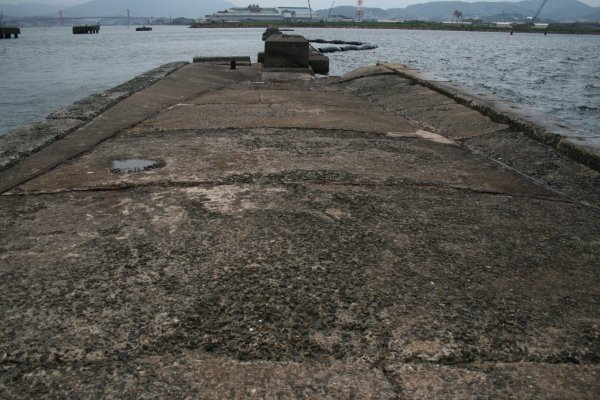 響灘沈艦護岸(軍艦防波堤)【柳(初代)】