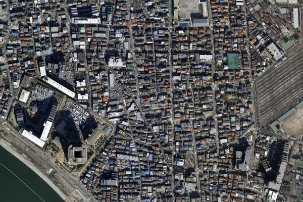 旧国鉄旧矢口発電所運炭線跡航空写真(Google Earth)