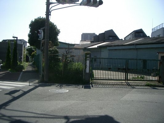 旧国鉄旧矢口発電所運炭線跡現地写真(蒲田電車区付近)