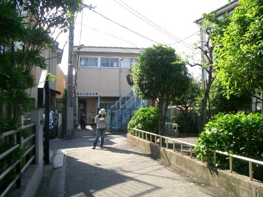 旧国鉄旧矢口発電所運炭線跡現地写真(大田区立道塚南公園)