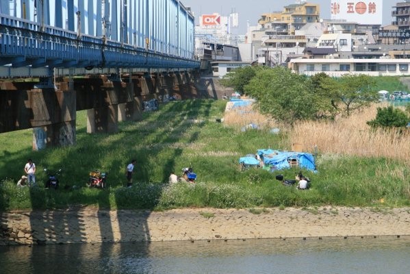 京浜急行電鉄本線旧線【六郷土手～京急川崎】六郷川橋梁(多摩川右岸下流側より六郷土手方面旧線区間を望む)