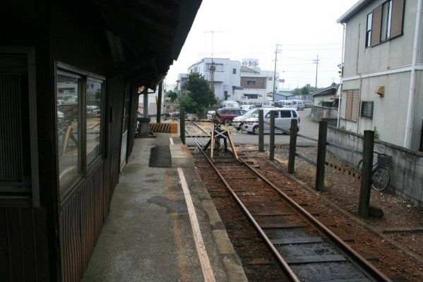 紀州鉄道紀州鉄道線廃止区間【西御坊～日高川】 第一巻西御坊駅プラットフォーム全景(旧日高川方面を望む)