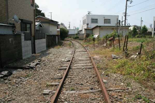 紀州鉄道線廃止区間【西御坊～日高川】 第二巻(西御坊～日の出紡績)西御坊先カーブ付近より旧日高川方面を望む