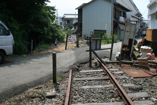 紀州鉄道線廃止区間【西御坊～日高川】 第二巻(西御坊～日の出紡績)ヤナセ商事御坊給油所付近踏切跡