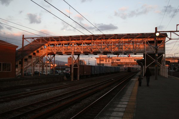 岳南鉄道【吉原駅】跨線橋古レール全景