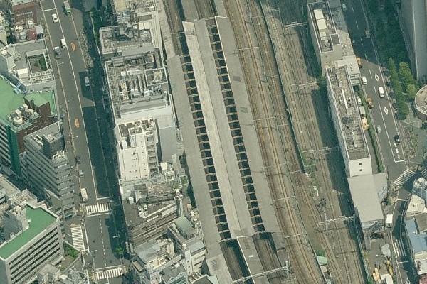 JR 東日本中央本線【代々木駅】古レール全景(ホーム上屋航空写真)