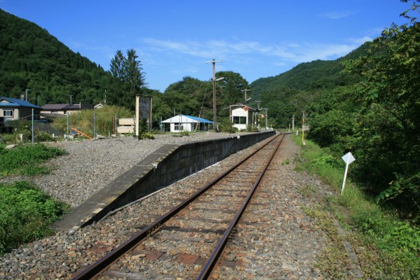 JR 東日本岩泉線【浅内駅】ホーム全景