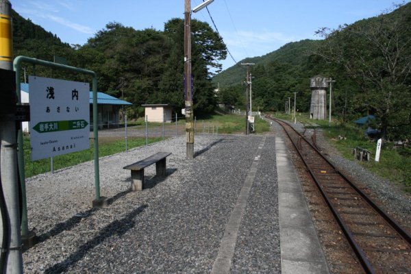 JR 東日本岩泉線【浅内駅】駅名標(JR タイプ)