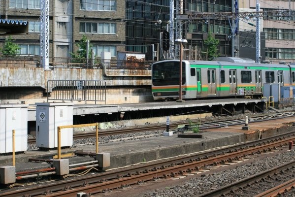 JR 東日本東海道本線【新橋駅】古レール全景