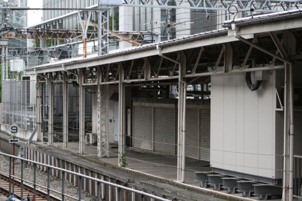 JR 東日本東海道本線【東京駅】古レール全景
