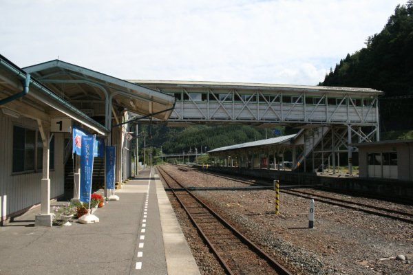 JR 東日本山田線【茂市駅】古レール全景