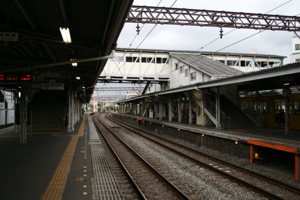 西武鉄道池袋線【江古田駅】跨線橋古レール全景