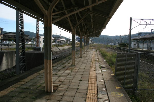 しなの鉄道しなの鉄道線【軽井沢駅】古レール架構