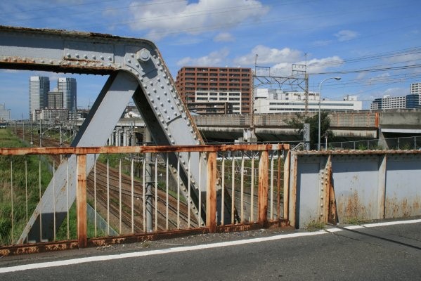 JR 東日本旧新鶴見操車場構内【江ヶ崎跨線橋】プレートガーダー・ポニーワーレントラス詳細