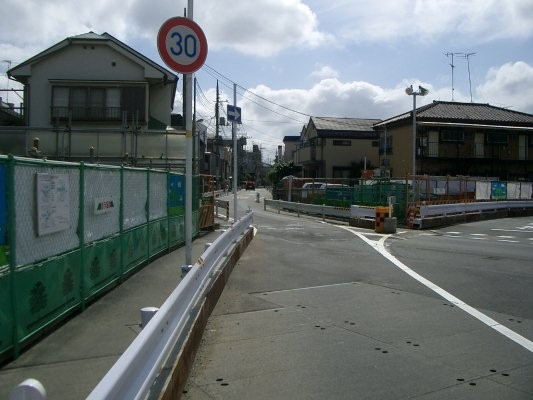 東京急行電鉄砧線跡【二子玉川園～砧本村】野川橋梁より大蔵駅跡方面を望む