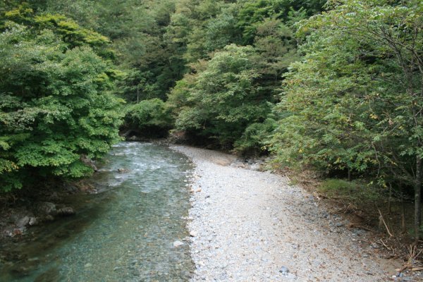 国道 106 号線旧道【天滝橋付近】上天滝橋より望む