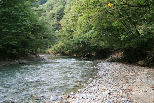 国道 106 号線旧道【天滝橋付近】上天滝橋宮古方分岐付近