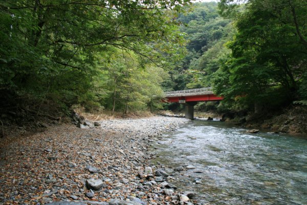 国道 106 号線旧道【天滝橋付近】上天滝橋宮古方分岐付近