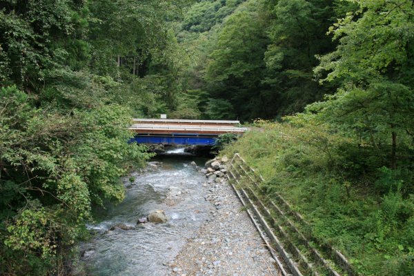 国道 106 号旧道【落合トンネル付近】宮古方分岐付近矢那川ダム工事用仮設道路